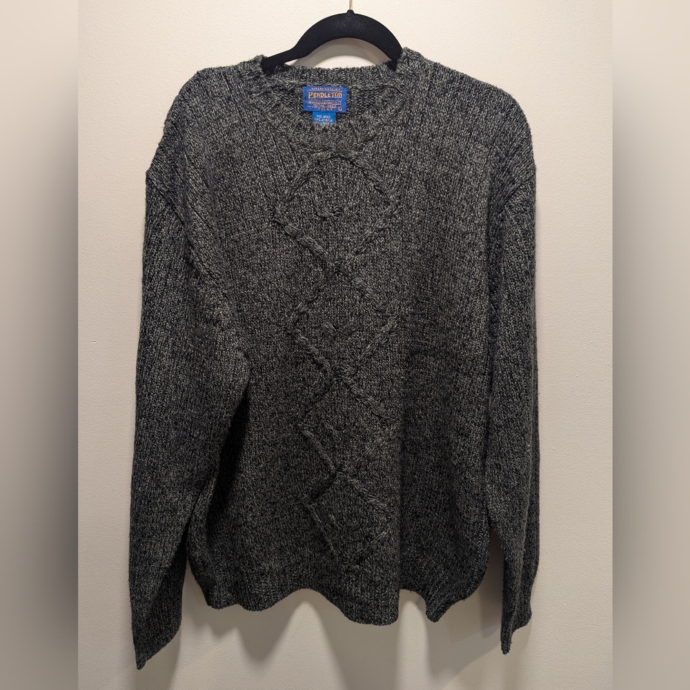 Pendleton Men's Gray Crewneck Sweater Large Wool Blend Fisherman Cable Cozy
